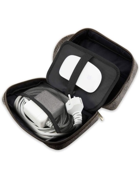 Bolso Organizador Guess Modelo 4G color Marrón Estampado de rayas GUHBP4RPSW