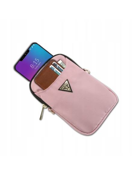 Funda Bolso Guess para Teléfono Modelo Nylon color Rosa con logo triángulo GUPBNTMLLP