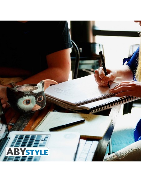 Taza de Cerámica Abystyle Gremlins Modelo Gizmo