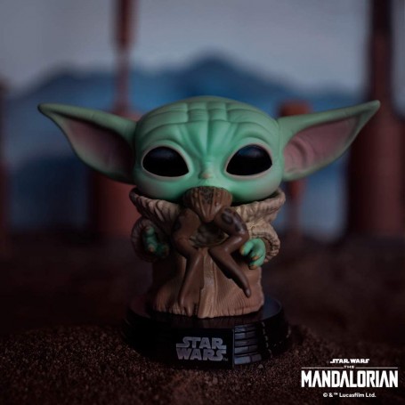 Figura Funko Pop! Star Wars Grogu El niño con rana Modelo 379 | 49932