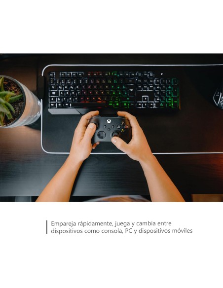 Mando Inalámbrico Microsoft Xbox Serie X y S Color Negro Carbon Black