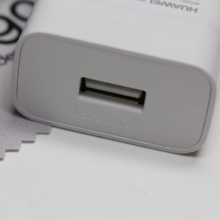 Cargador Huawei HW-050200E01 + Cable Micro USB