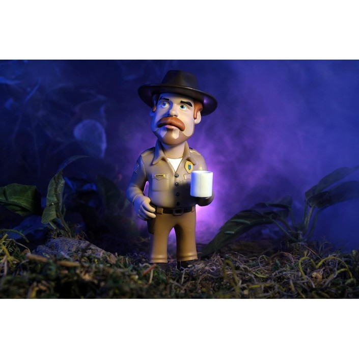 Figura Minix Stranger Things Hopper Modelo 104