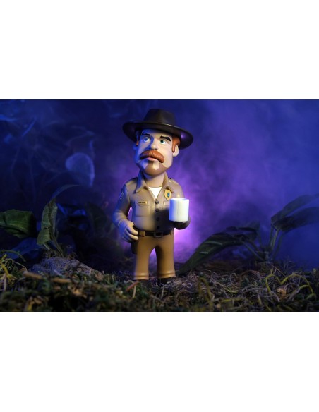 Figura Minix Stranger Things Hopper Modelo 104