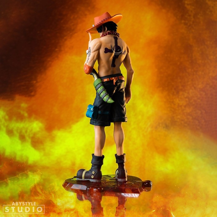 Figura Abystyle One Piece Modelo Portgas D. Ace