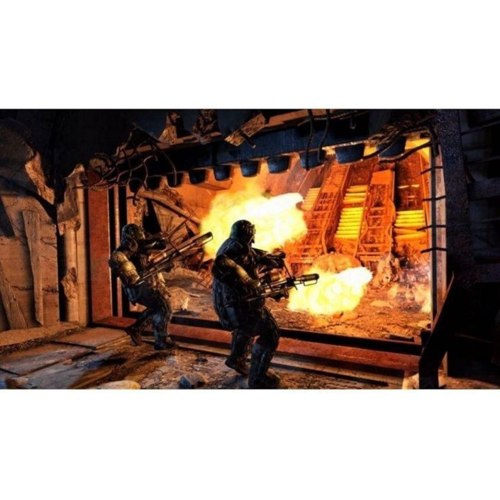 Juego Metro Redux Double Pack 2033 + Last Light...